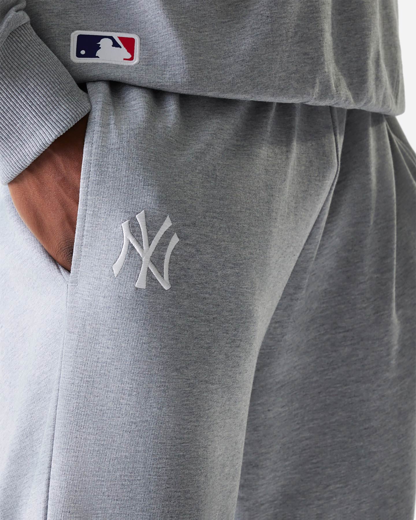 Pantalone NEW ERA NEW YORK YANKEES MLB LEAGUE ESSENTIAL M - Grigio - 3 | Cisalfa Sport