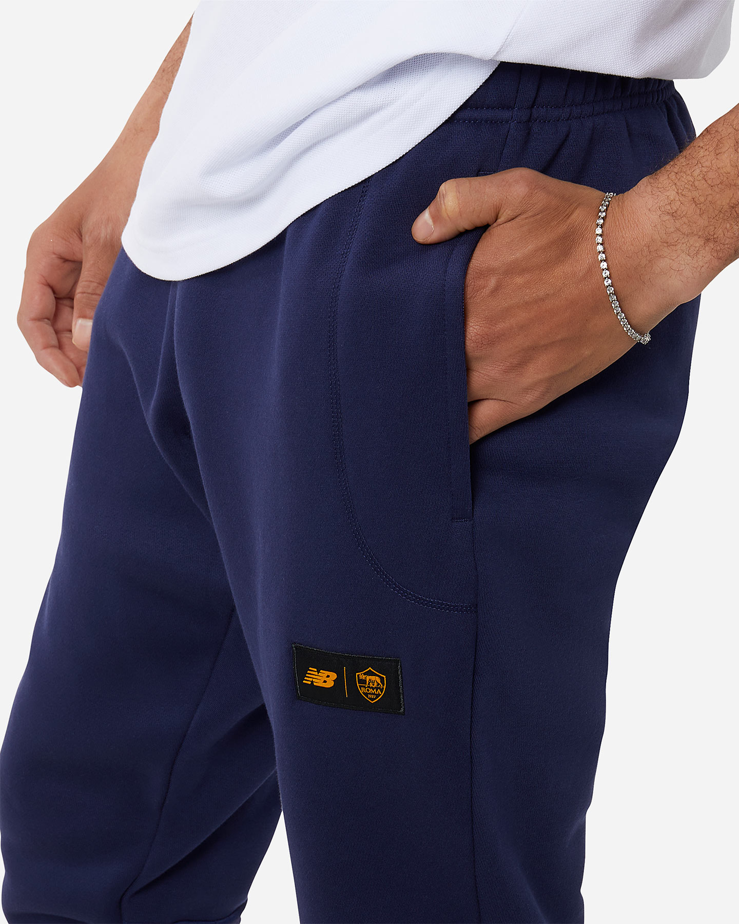 Abbigliamento calcio ufficiale NEW BALANCE ROMA TRAVEL JOGGER 22-23 M - 5 | Cisalfa Sport