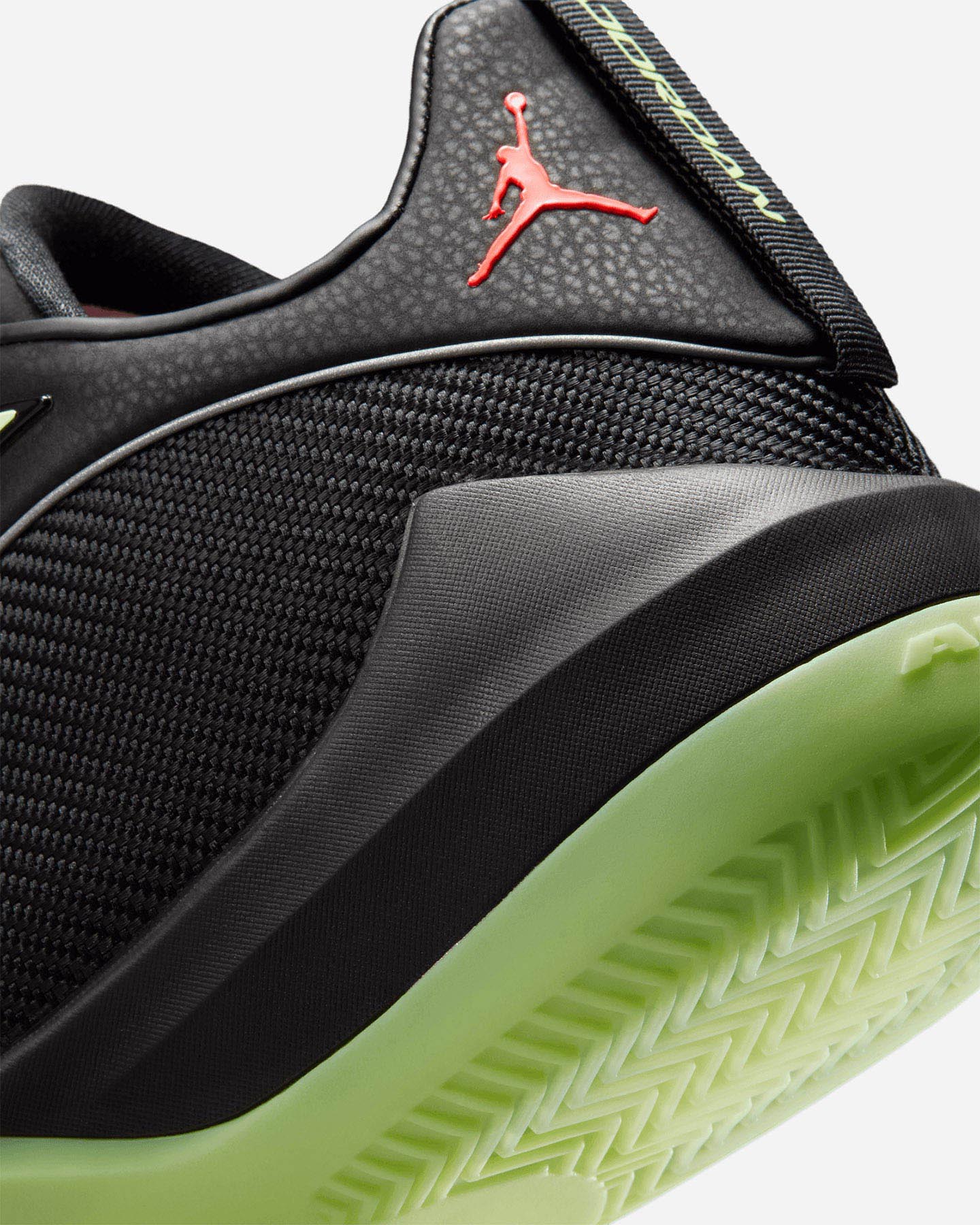 Scarpe basket NIKE TRIANGLE M - Nero - 5 | Cisalfa Sport