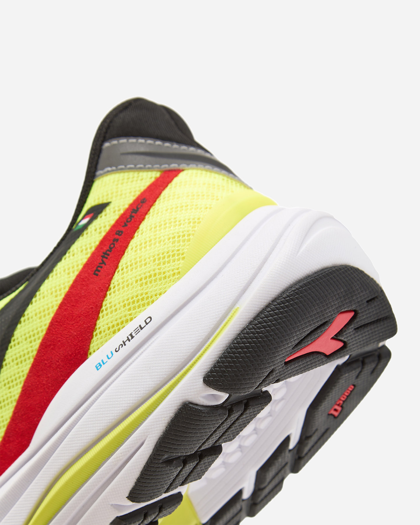 Scarpe running DIADORA MYTHOS BLUSHIELD 8 VORTICE M - Giallo - 4 | Cisalfa Sport