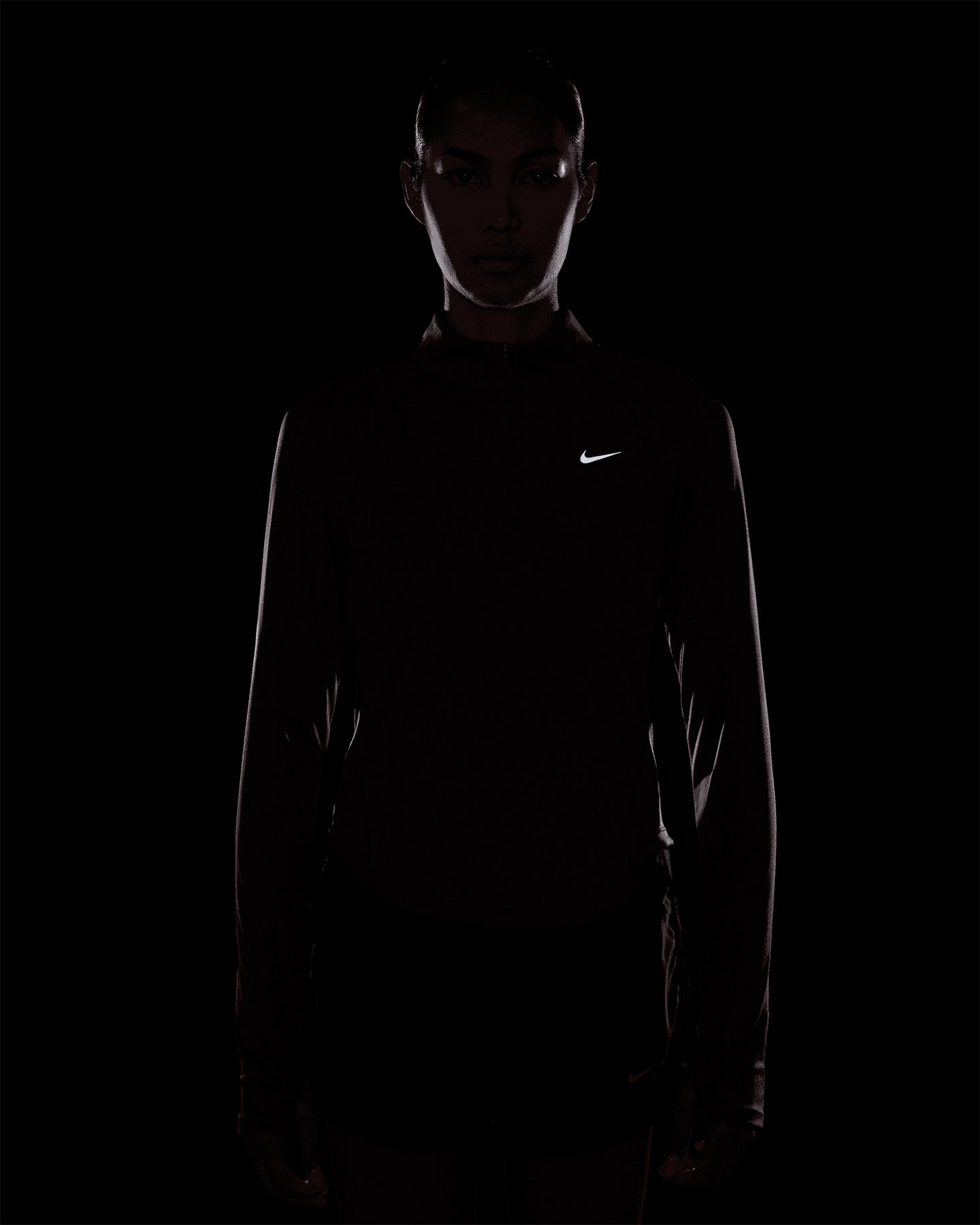 Maglia running NIKE TEMPO SWOOSH LS W - Marrone - 3 | Cisalfa Sport