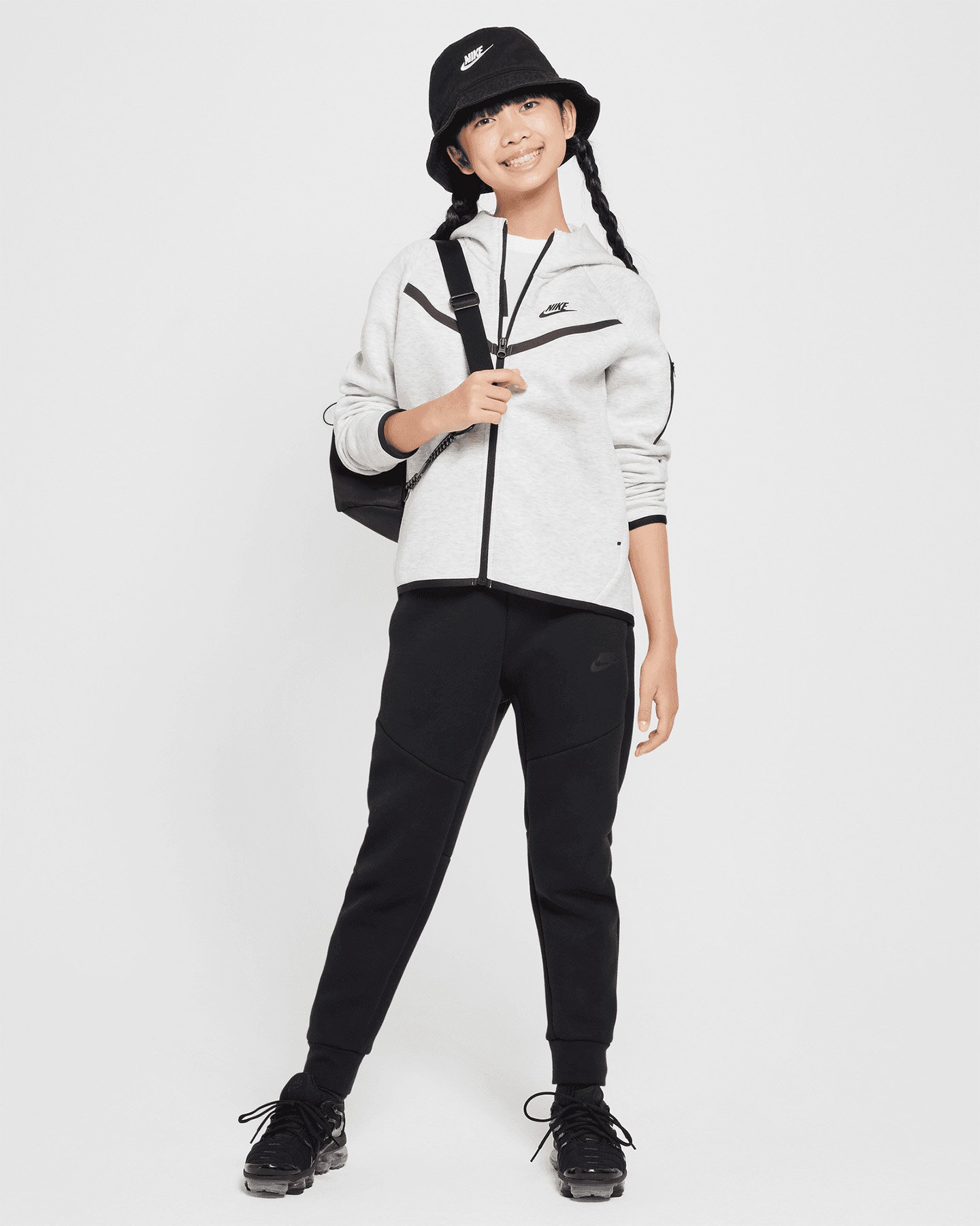 Felpa NIKE TECH FLEECE JR - Grigio - 2 | Cisalfa Sport