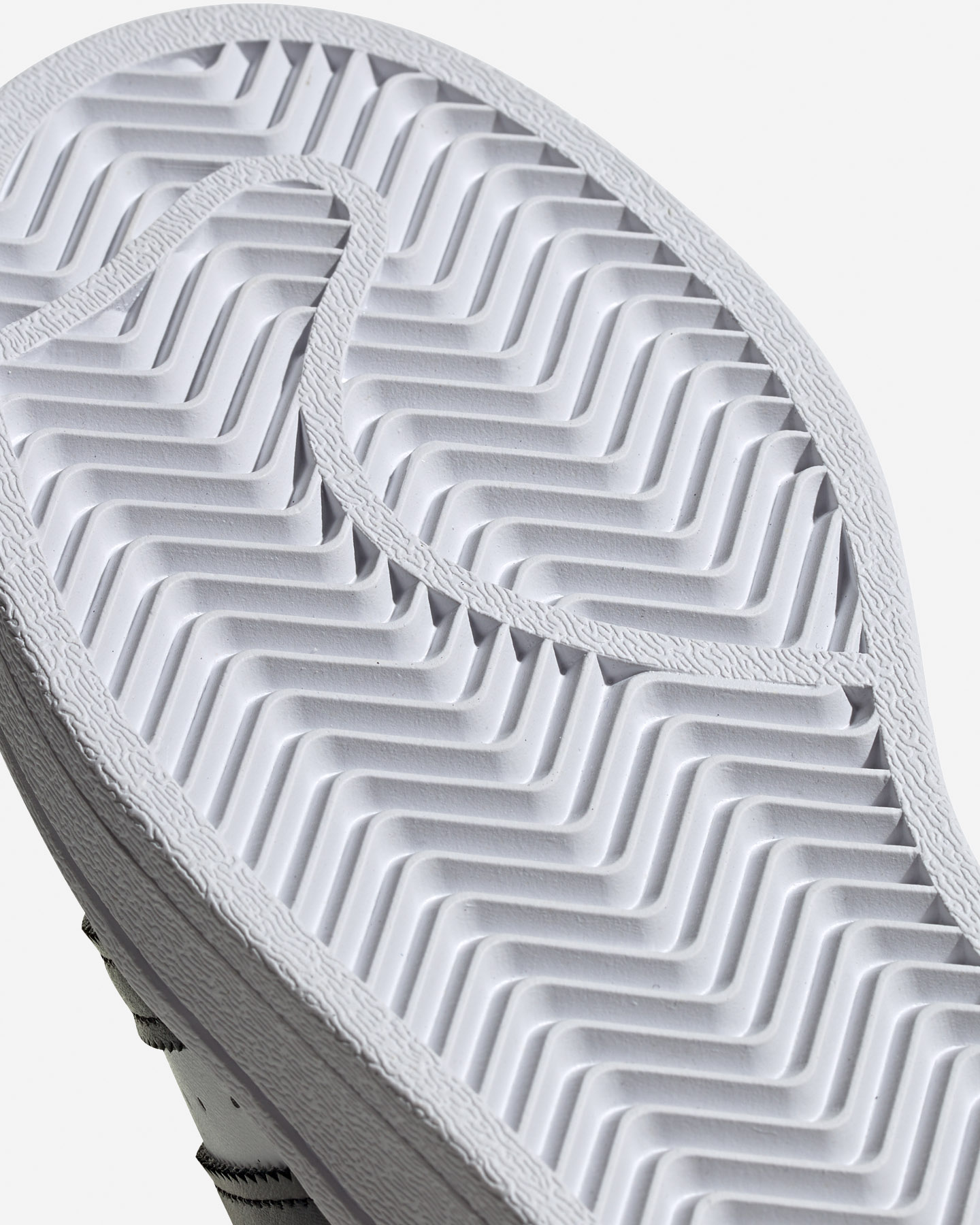 Scarpe sneakers ADIDAS SUPERSTAR GS JR - Bianco - 5 | Cisalfa Sport