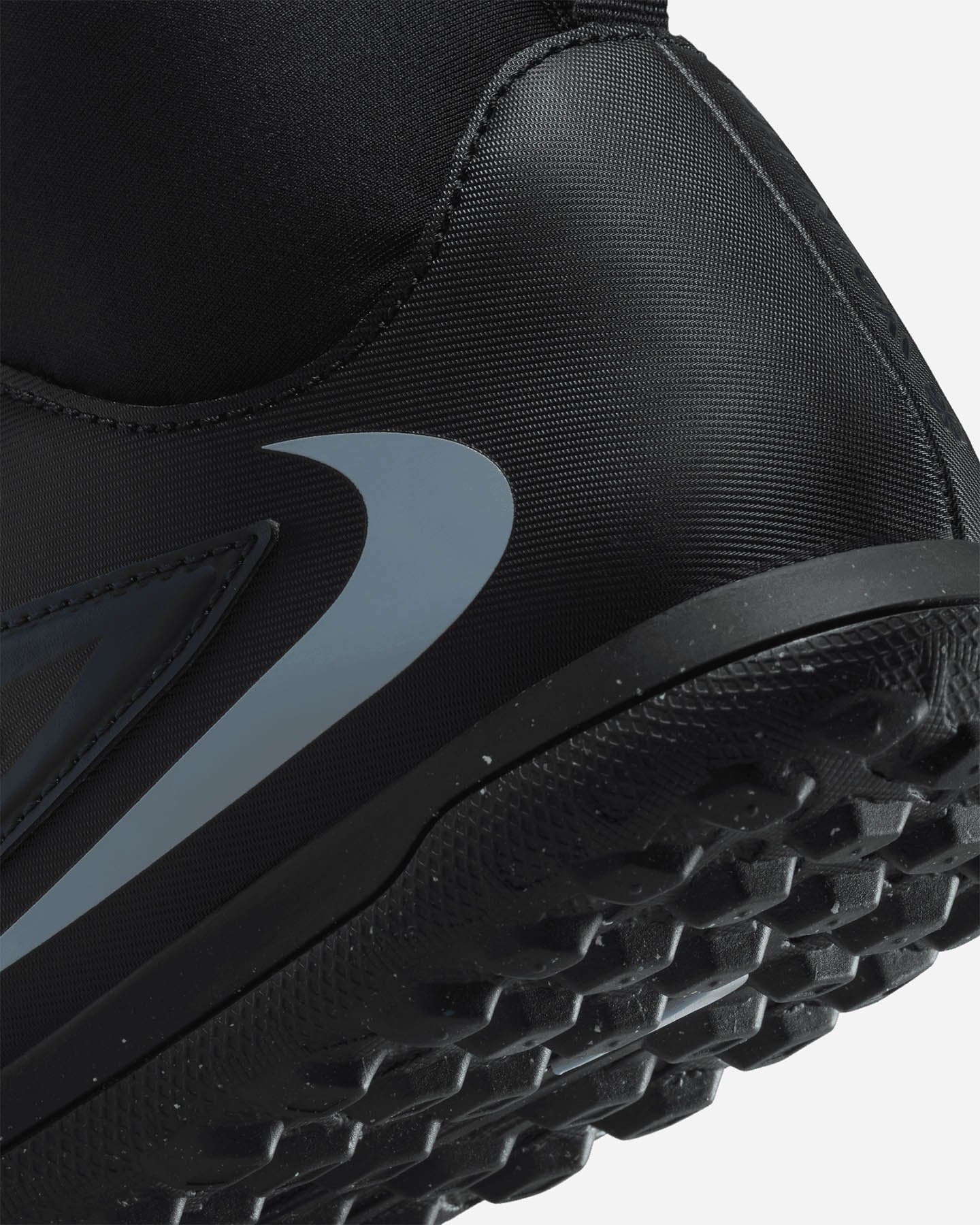 Scarpe calcio NIKE PHANTOM LUNA CLUB TF JR - Nero - 5 | Cisalfa Sport