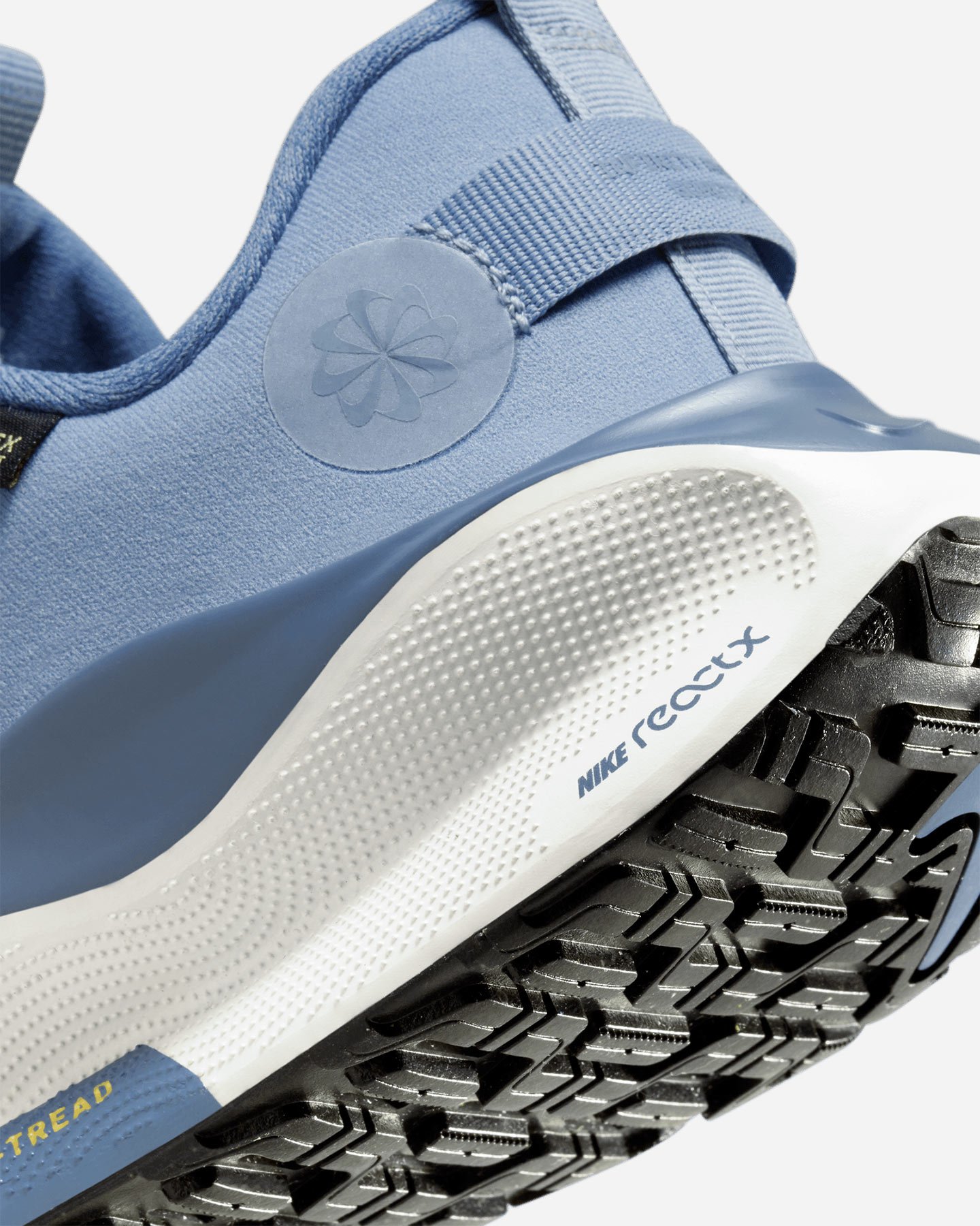 Scarpe running NIKE INFINITY RUN 4 REACT GTX W - Azzurro - 5 | Cisalfa Sport