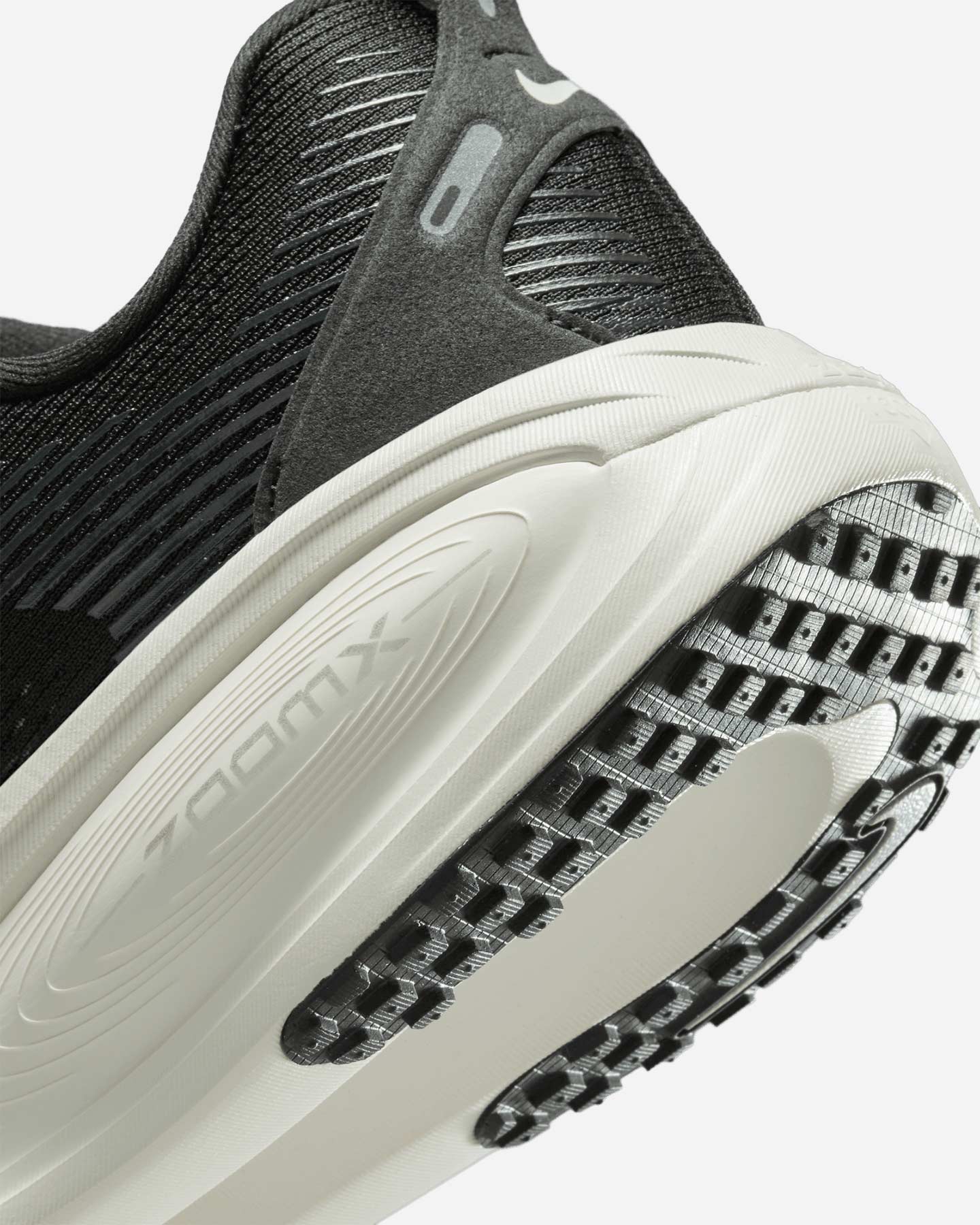 Scarpe running NIKE VOMERO 18 W - Nero - 5 | Cisalfa Sport