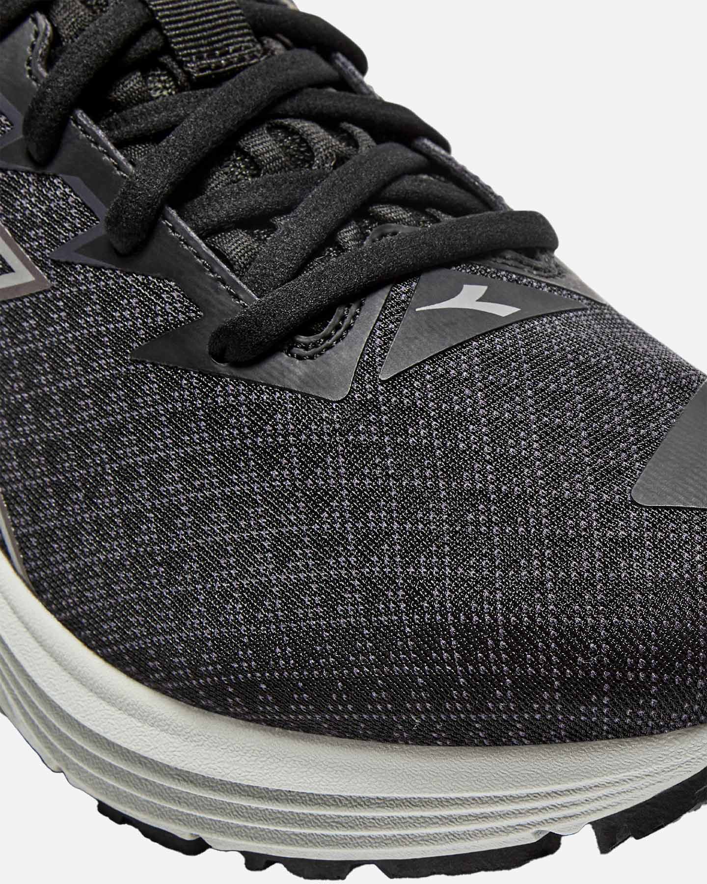 Scarpe running DIADORA MYTHOS BLUSHIELD 10 VORTICE HIP M - Nero - 4 | Cisalfa Sport