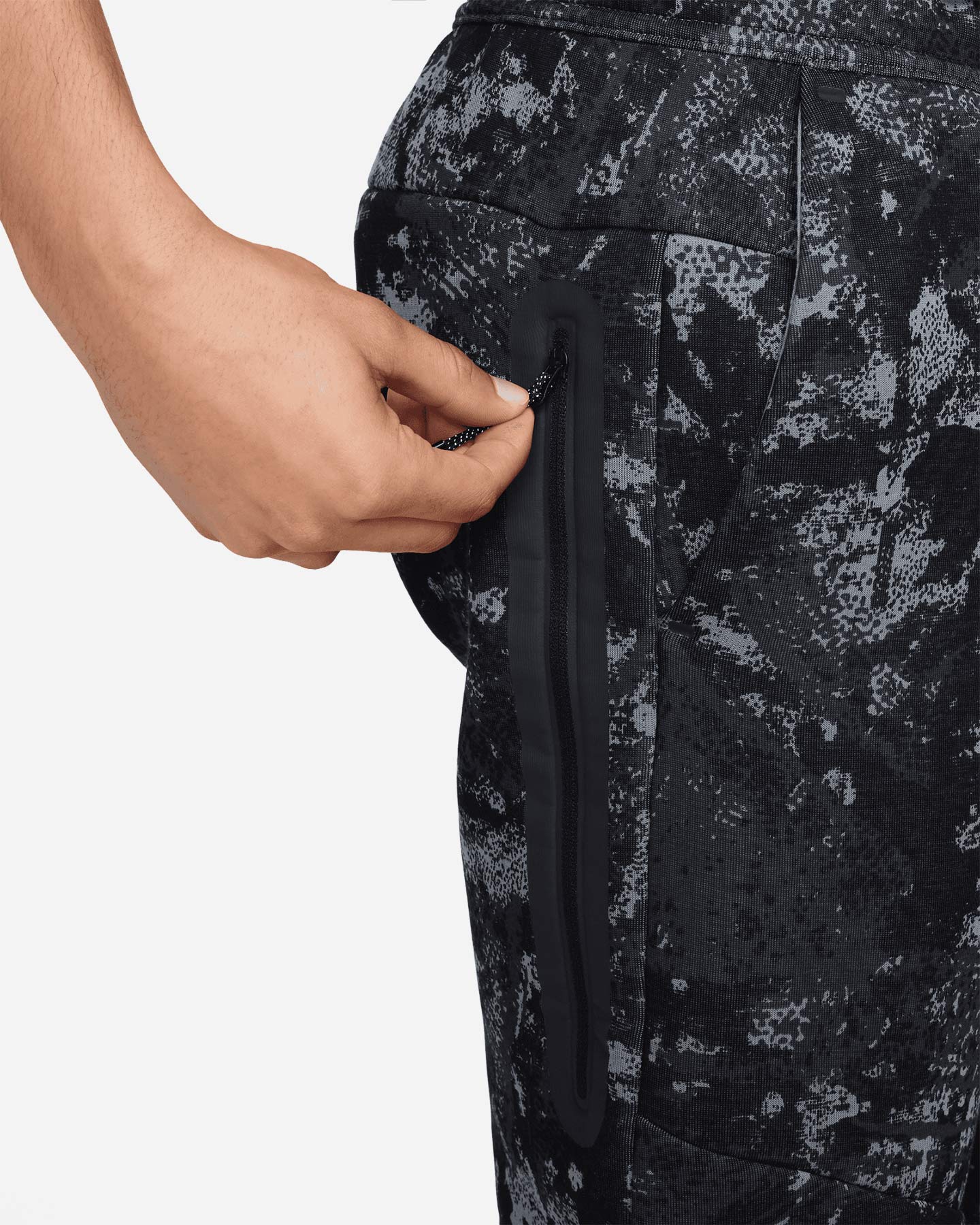 Pantalone NIKE TECH FLEECE M - 2 | Cisalfa Sport