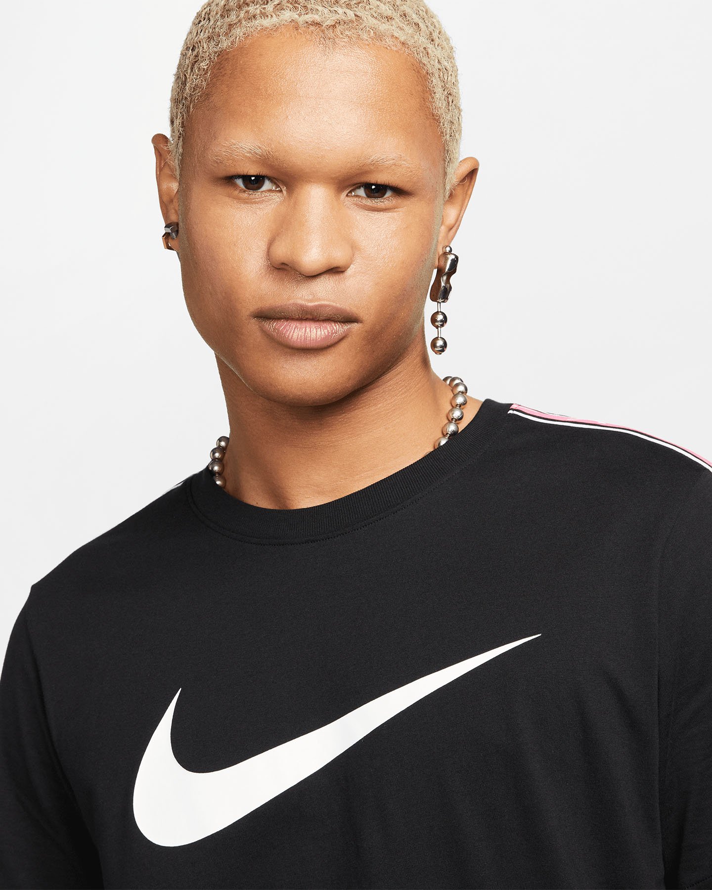 T-shirt NIKE REPEAT BIG LOGO M - Nero - 2 | Cisalfa Sport