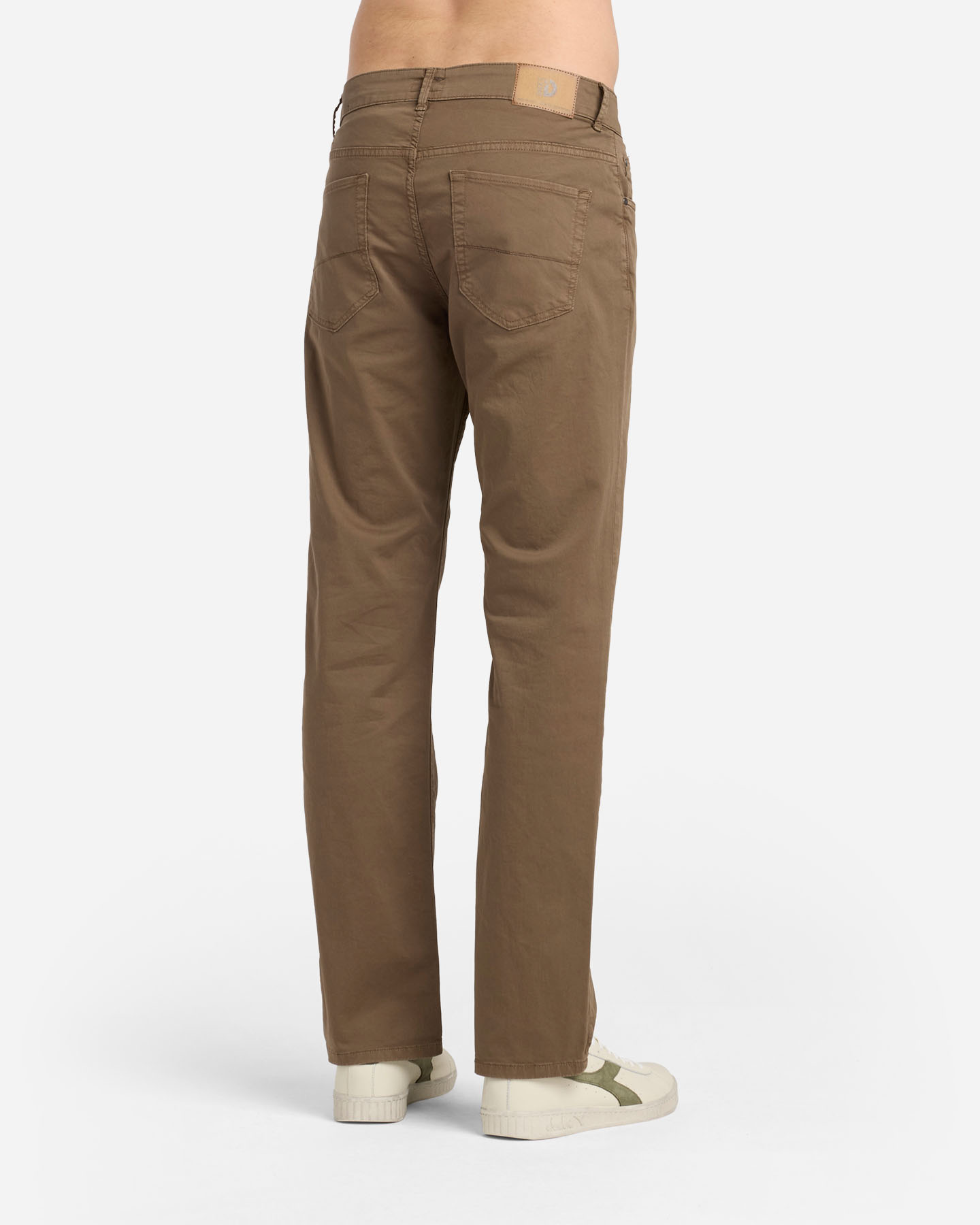 Pantalone DACK'S ESSENTIAL M - Marrone - 3 | Cisalfa Sport