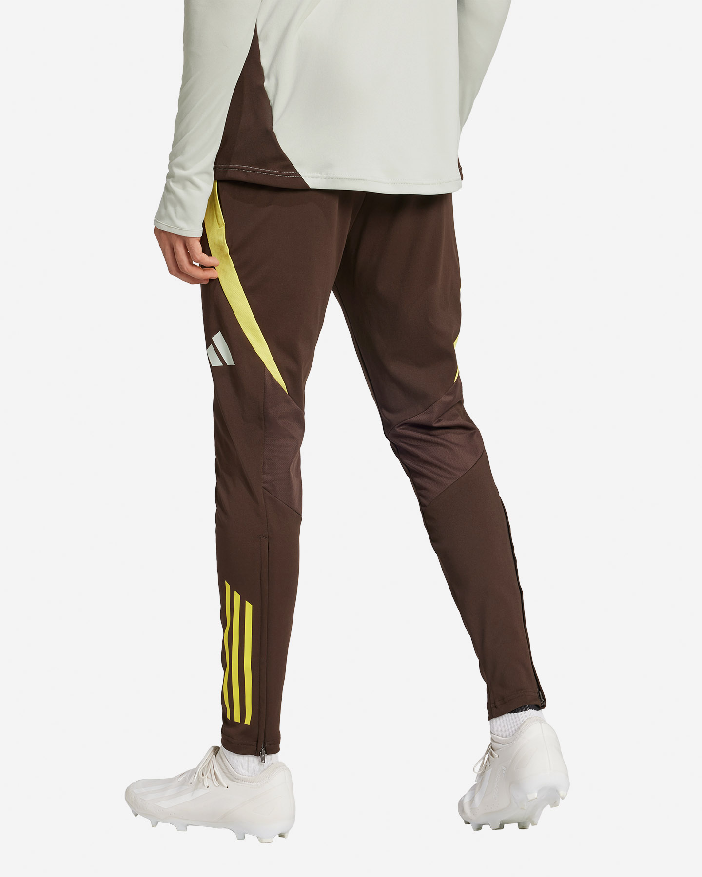 Abbigliamento calcio ufficiale ADIDAS JUVENTUS EU TRAINING M - Marrone - 2 | Cisalfa Sport