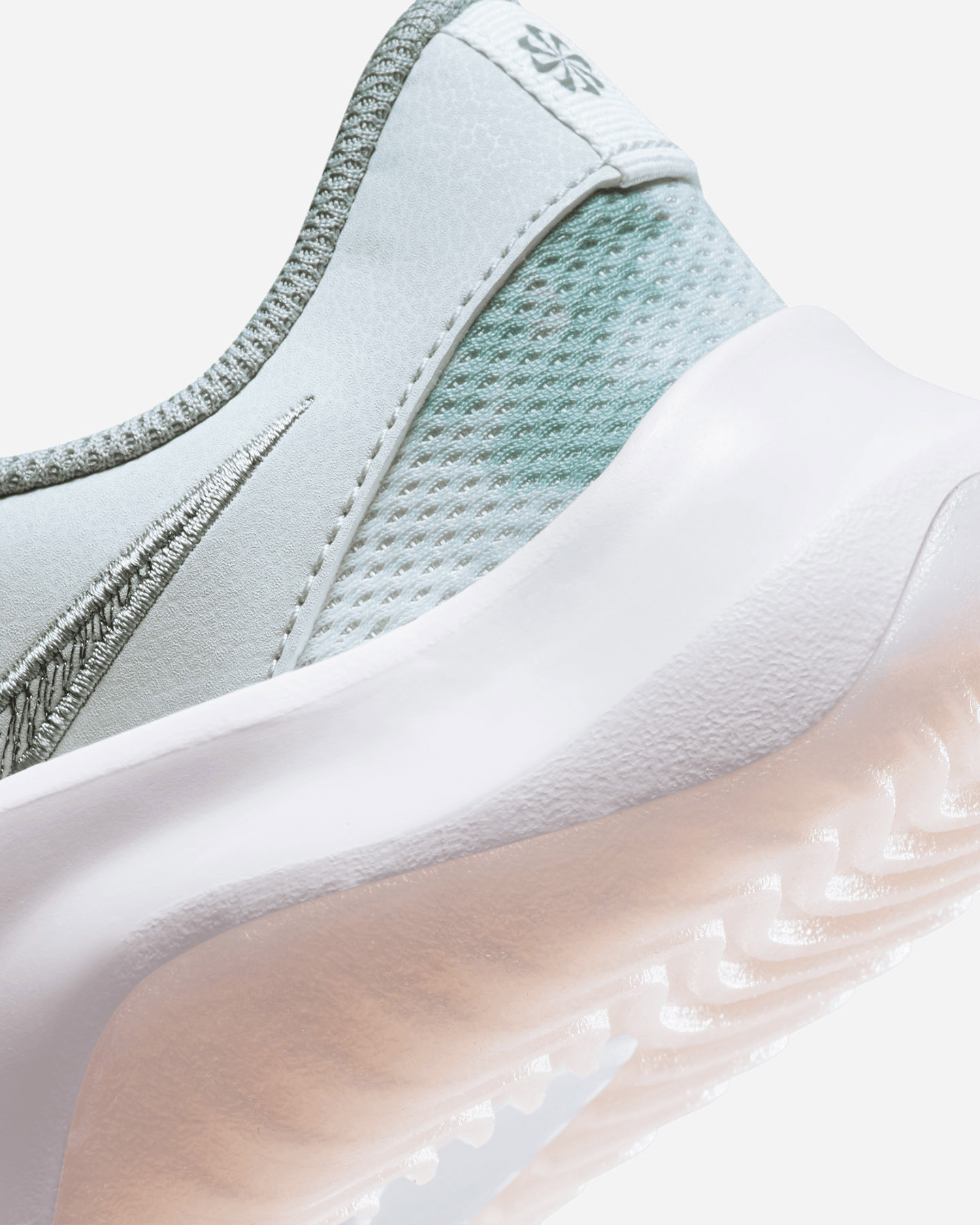 Scarpe training NIKE LEGEND ESSENTIAL 3 NEXT NATURE W - 5 | Cisalfa Sport