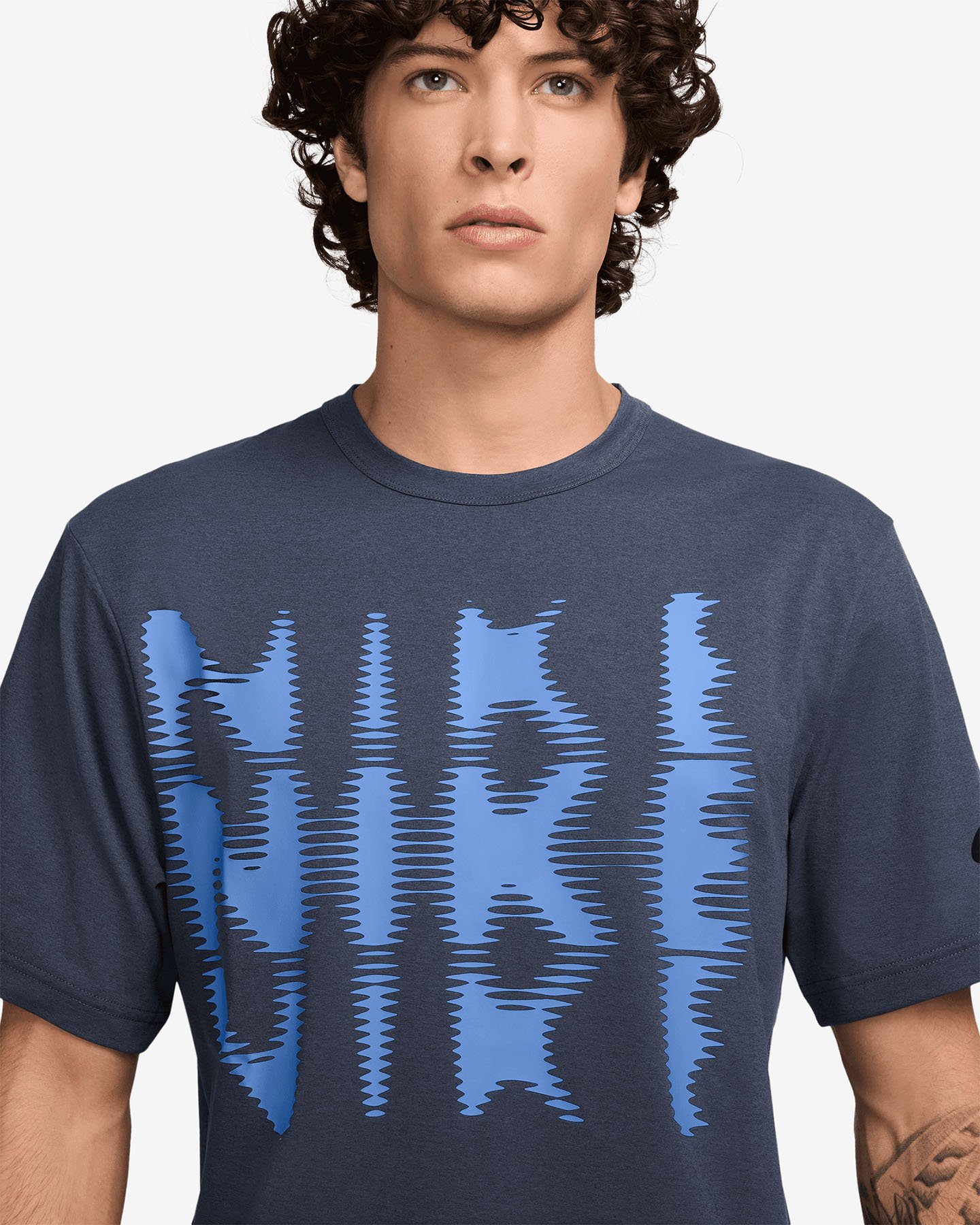 T-shirt training NIKE HYVERSE SWOOSH M - Blu - 2 | Cisalfa Sport