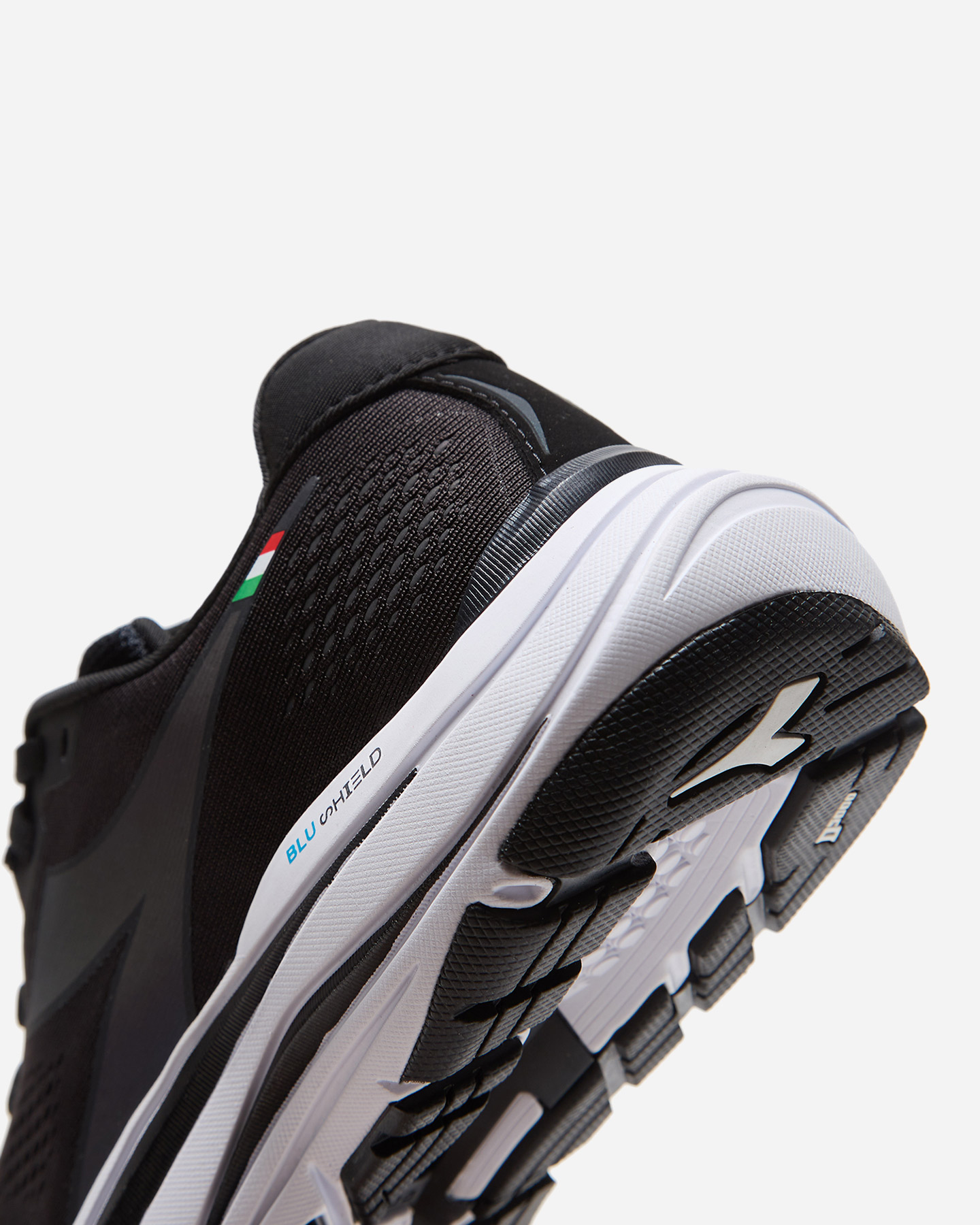 Scarpe running DIADORA MYTHOS BLUSHIELD 7 VORTICE HIP W - Nero - 5 | Cisalfa Sport