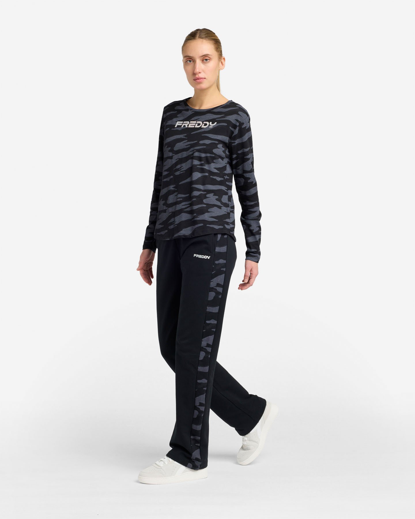 T-shirt FREDDY BIG LOGO OLOGRAFICO W - Nero - 2 | Cisalfa Sport