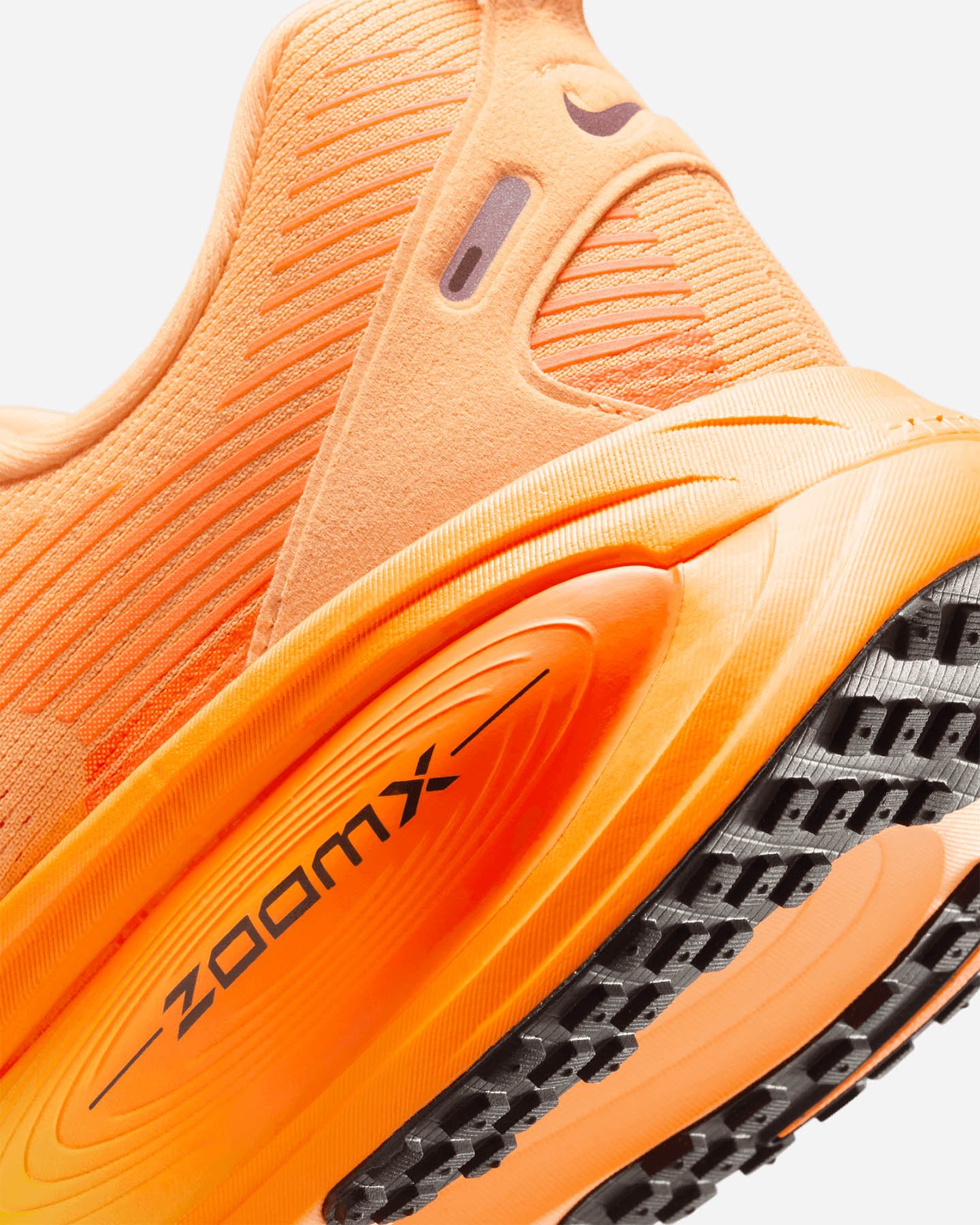 Scarpe running NIKE VOMERO 18 M - Arancione - 5 | Cisalfa Sport