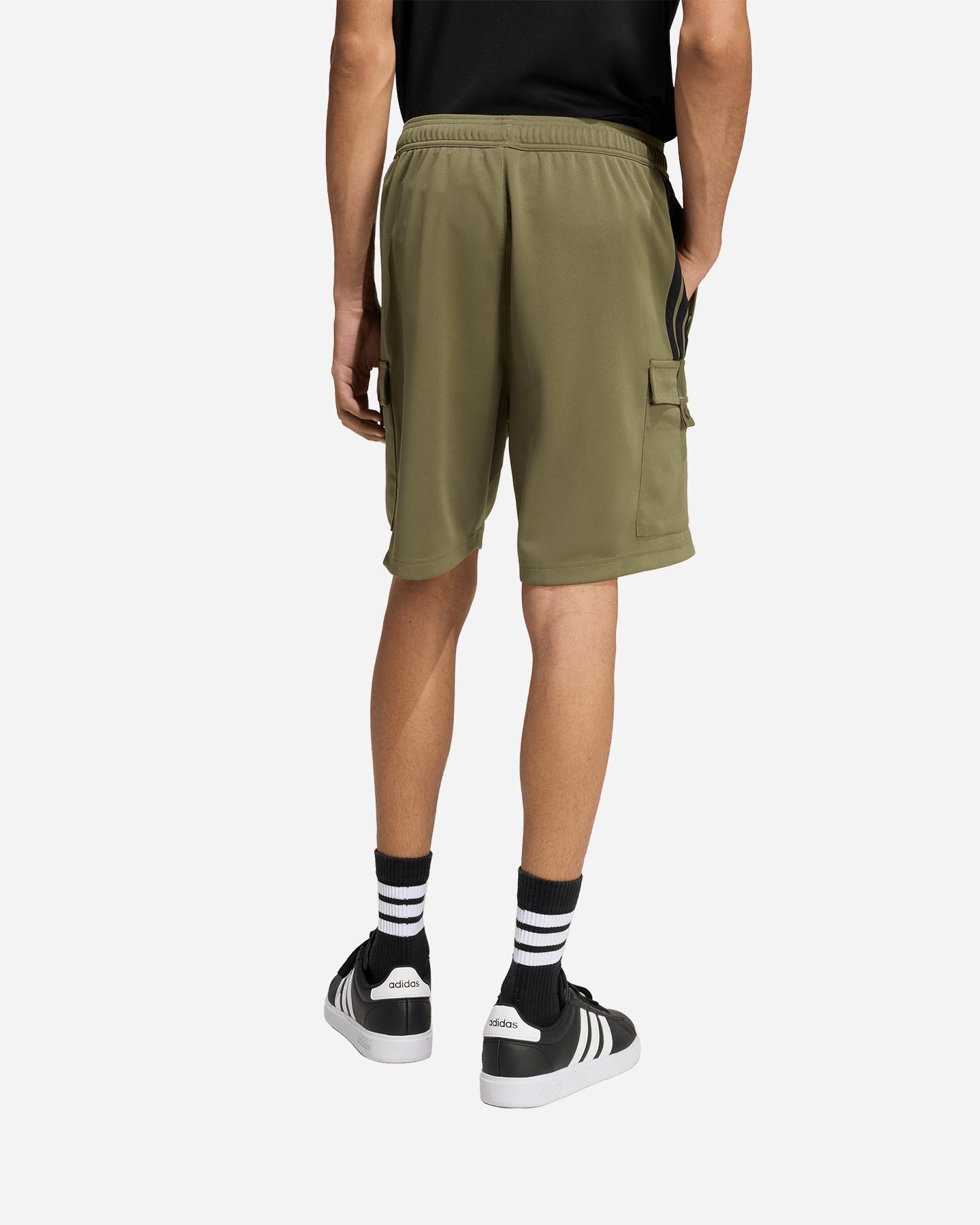 Pantaloncini ADIDAS CARGO TIRO M - Verde - 2 | Cisalfa Sport