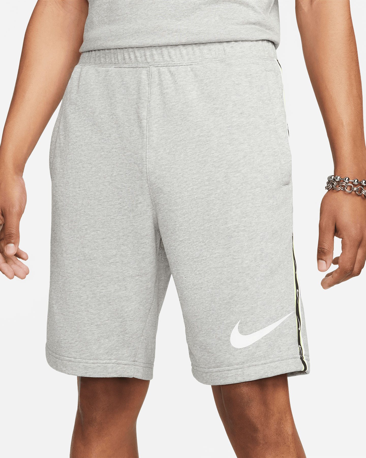 Pantaloncini NIKE REPEAT M - 8 | Cisalfa Sport