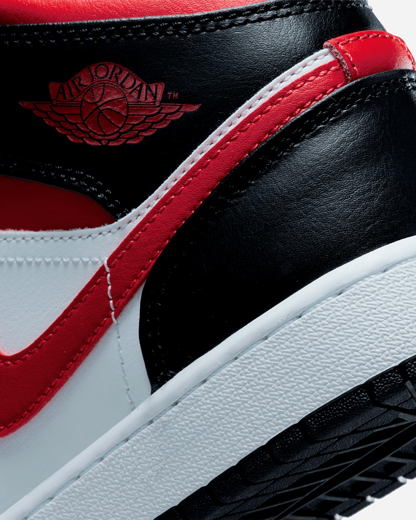 Scarpe sneakers NIKE JORDAN 1 MID BG W - 11 | Cisalfa Sport